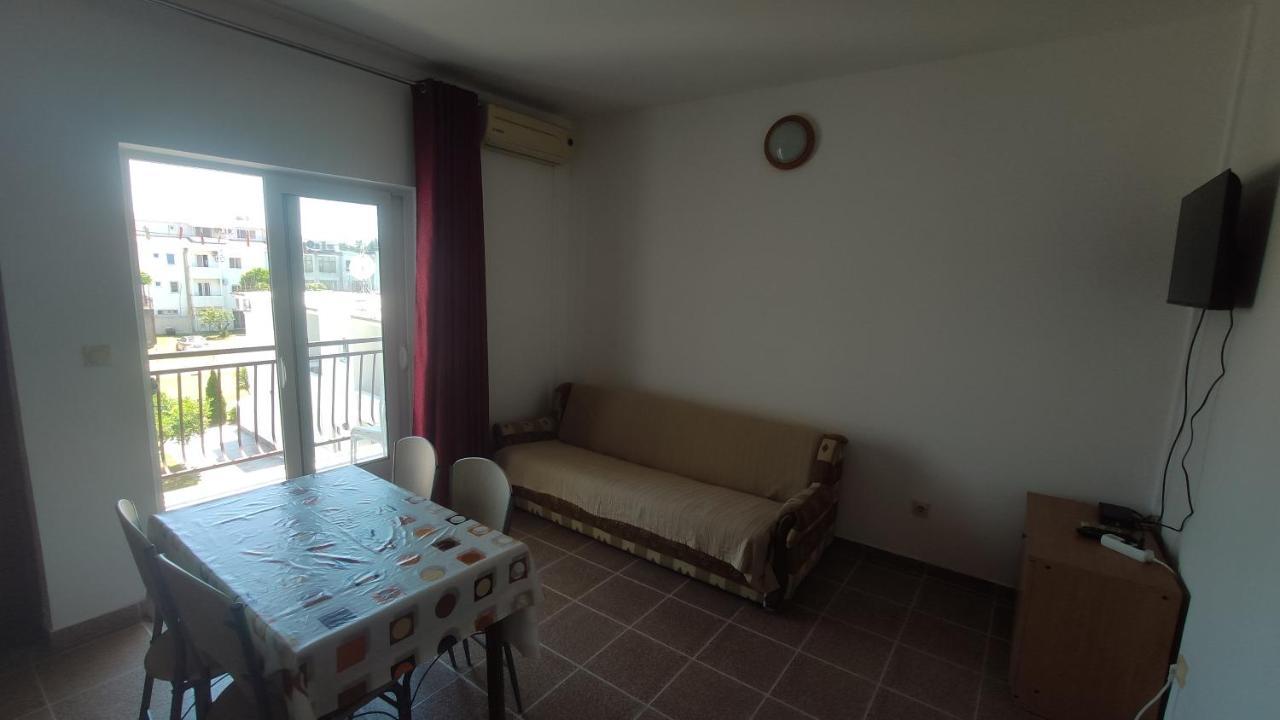 Apartments Marnikovic Ulcinj Bagian luar foto